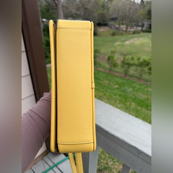 Coach Loonie Crossbody in Signature Jacquard Gold/Retro Yellow - Picture 8 of 11